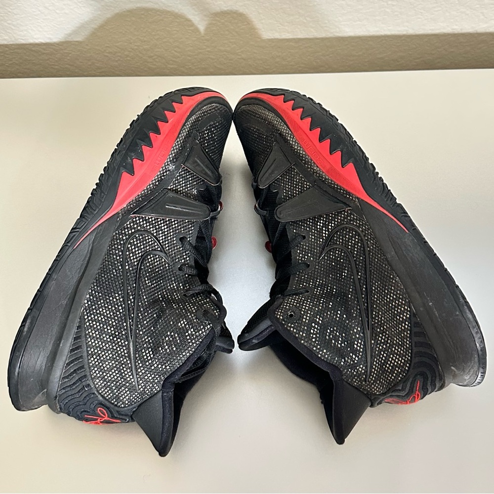 Nike Kyrie 7 Black Red Air Zoom Turbo Basketball Shoes Men’s Size 10 CQ9326-001 - Picture 2 of 11